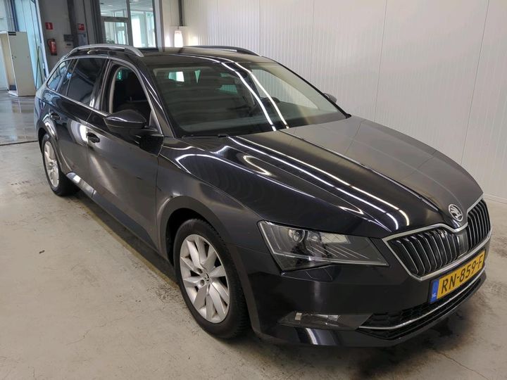 Photo 1 VIN: TMBJG9NP7J7547138 - SKODA SUPERB 