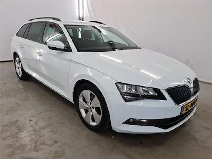 Photo 4 VIN: TMBJG9NP7J7586392 - SKODA SUPERB 