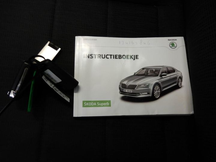 Photo 14 VIN: TMBJG9NP8H7044440 - SKODA SUPERB 