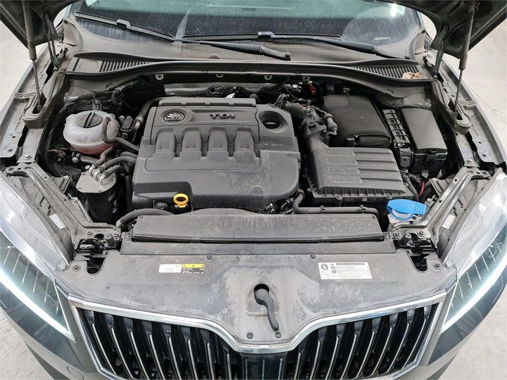 Photo 10 VIN: TMBJG9NP8H7560894 - SKODA SUPERB 