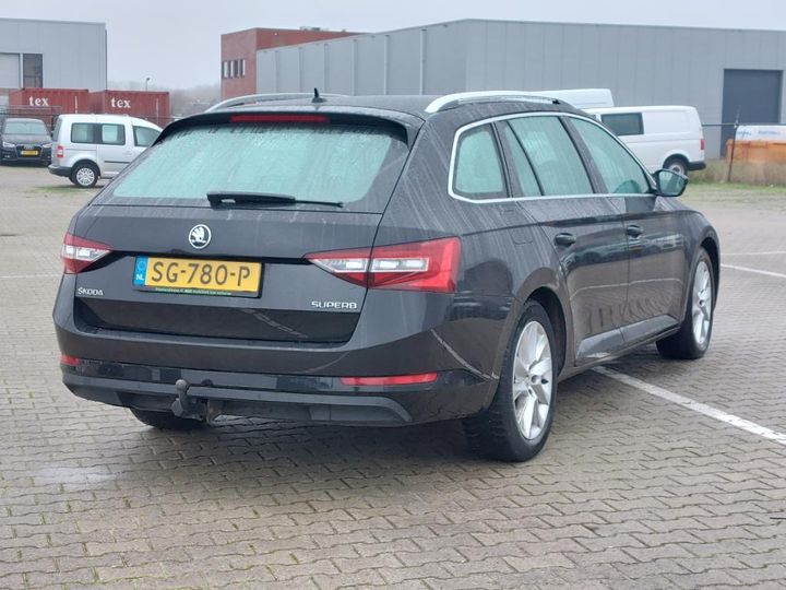 Photo 3 VIN: TMBJG9NP8J7579211 - SKODA SUPERB 