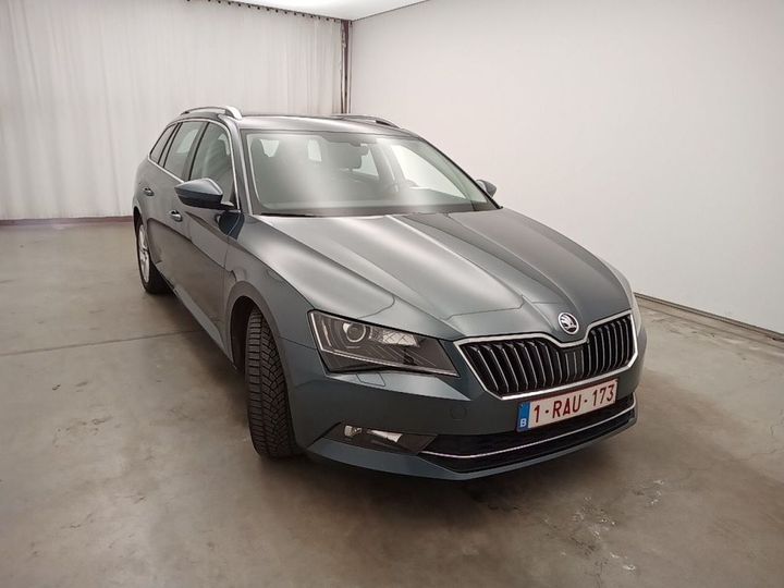 Photo 8 VIN: TMBJG9NP9H7035827 - SKODA SUPERB 