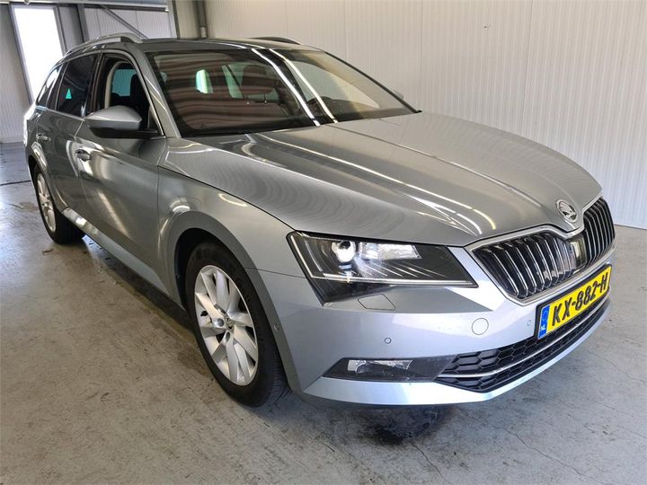 Photo 2 VIN: TMBJG9NP9H7042177 - SKODA SUPERB 