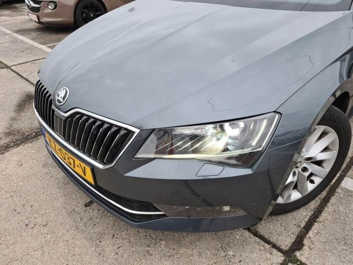 Photo 8 VIN: TMBJG9NP9H7508058 - SKODA SUPERB 