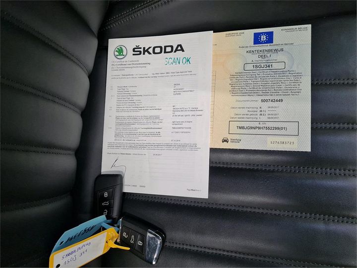 Photo 4 VIN: TMBJG9NP9H7552299 - SKODA SUPERB 