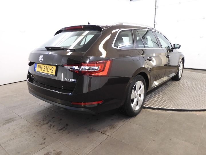 Photo 2 VIN: TMBJG9NP9J7505392 - SKODA SUPERB 