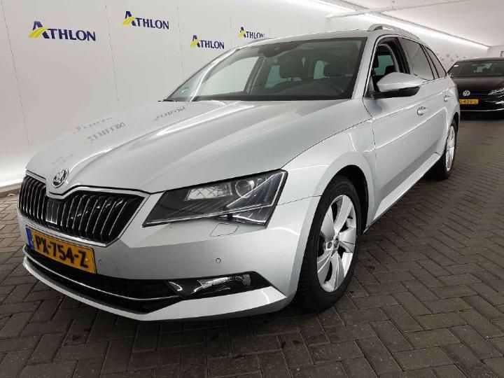 Photo 1 VIN: TMBJG9NP9J7507949 - SKODA SUPERB 