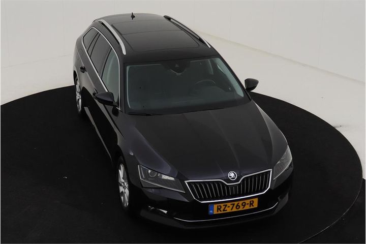 Photo 2 VIN: TMBJG9NP9J7556357 - SKODA SUPERB 