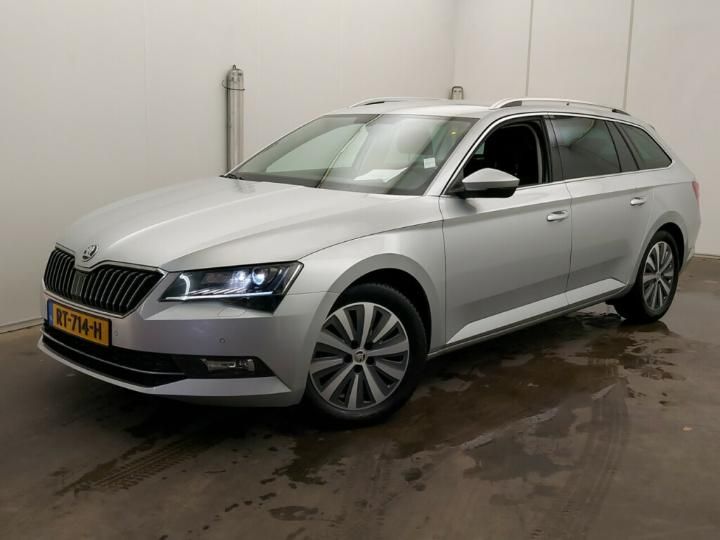 Photo 1 VIN: TMBJG9NP9J7556701 - SKODA SUPERB 