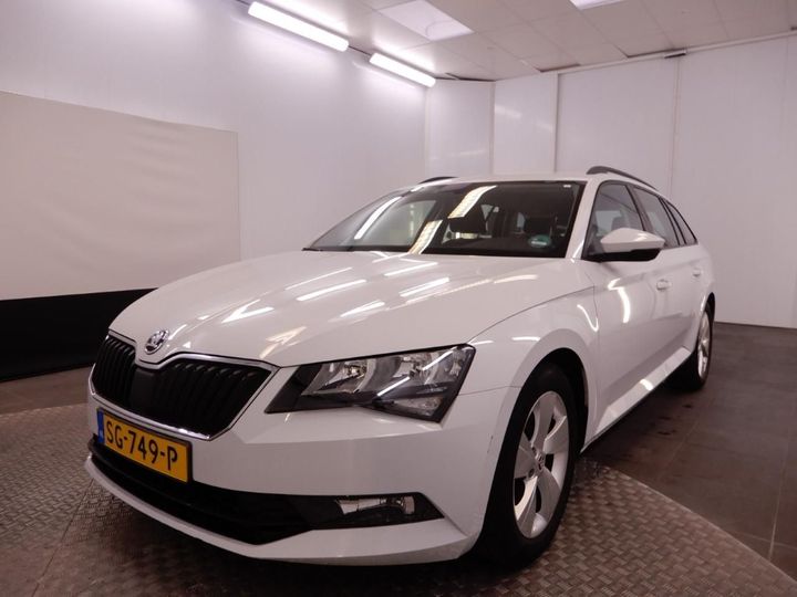 Photo 1 VIN: TMBJG9NP9J7575104 - SKODA SUPERB 