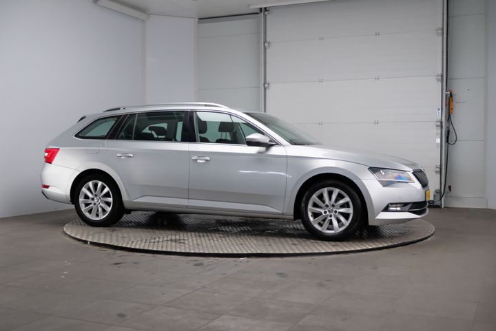 Photo 5 VIN: TMBJG9NPXG7029145 - SKODA SUPERB COMBI 