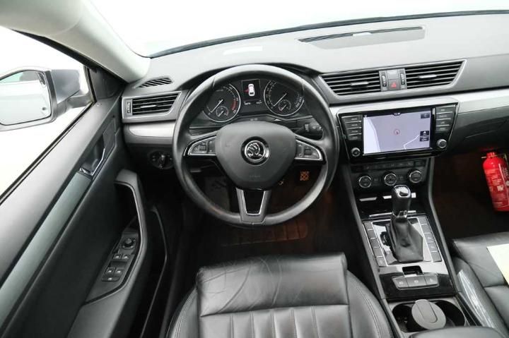 Photo 9 VIN: TMBJG9NPXG7053901 - SKODA SUPERB 