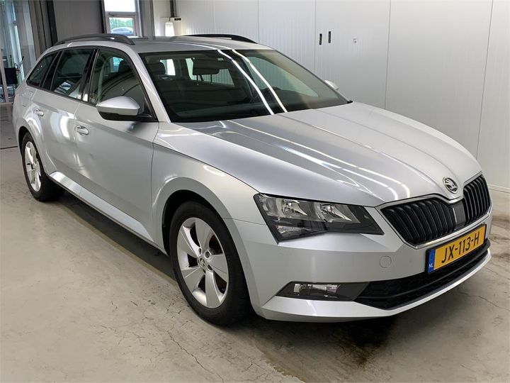 Photo 3 VIN: TMBJG9NPXH7008040 - SKODA SUPERB 