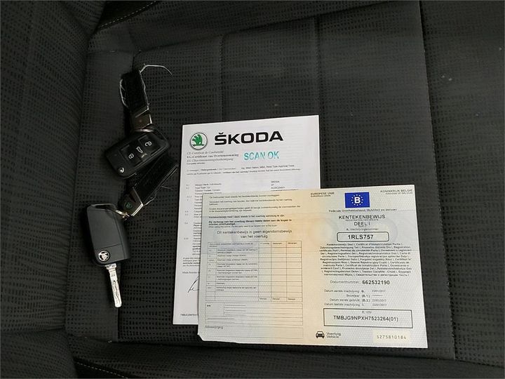 Photo 4 VIN: TMBJG9NPXH7523264 - SKODA SUPERB 