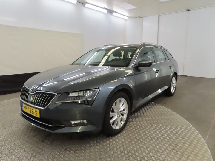 Photo 1 VIN: TMBJG9NPXJ7504784 - SKODA SUPERB 