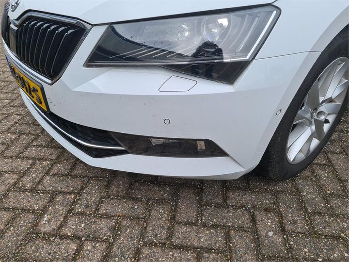 Photo 17 VIN: TMBJG9NPXJ7550356 - SKODA SUPERB COMBI 