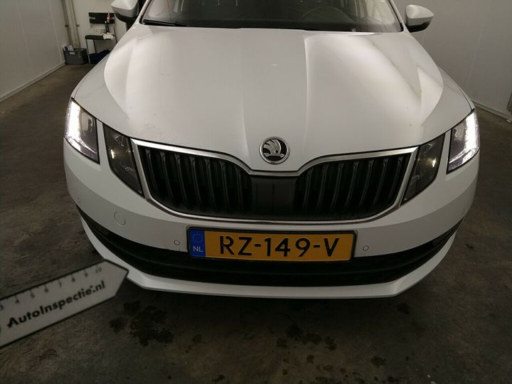 Photo 7 VIN: TMBJH7NE9J0148730 - SKODA OCTAVIA 