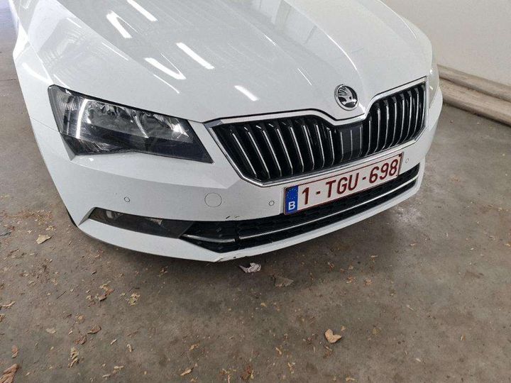 Photo 21 VIN: TMBJH7NP0J7529842 - SKODA SUPERB 