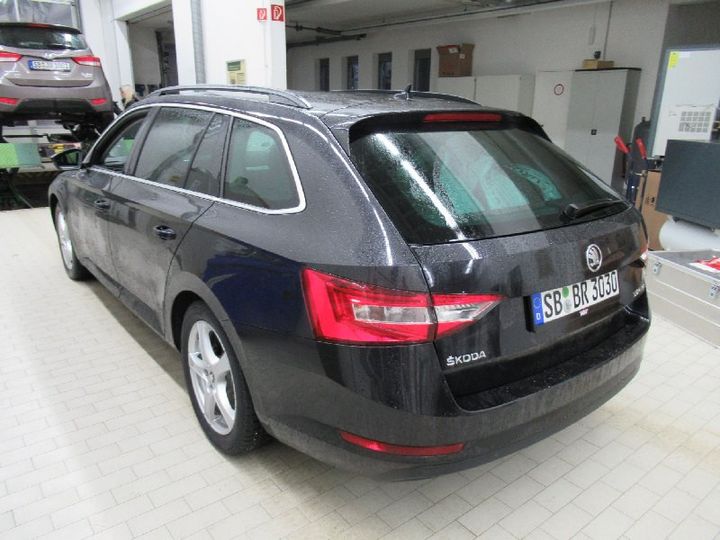 Photo 16 VIN: TMBJH7NP0J7534359 - SKODA SUPERB 