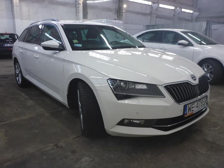 Photo 2 VIN: TMBJH7NP0J7571556 - SKODA SUPERB 