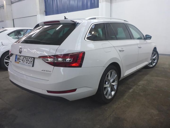 Photo 3 VIN: TMBJH7NP0J7571556 - SKODA SUPERB 