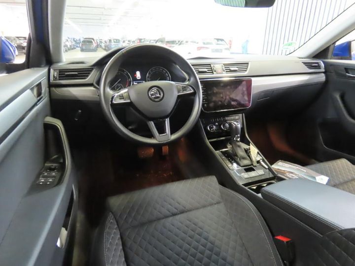 Photo 1 VIN: TMBJH7NP0K7017371 - SKODA SUPERB 