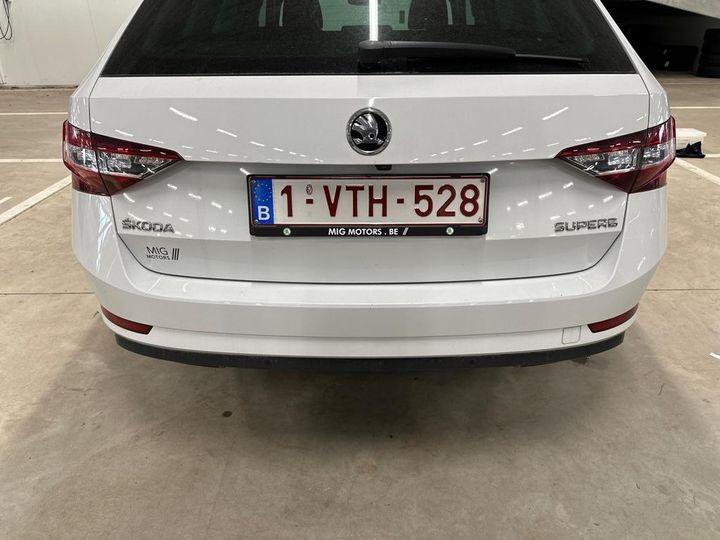 Photo 19 VIN: TMBJH7NP0K7051648 - SKODA SUPERB 