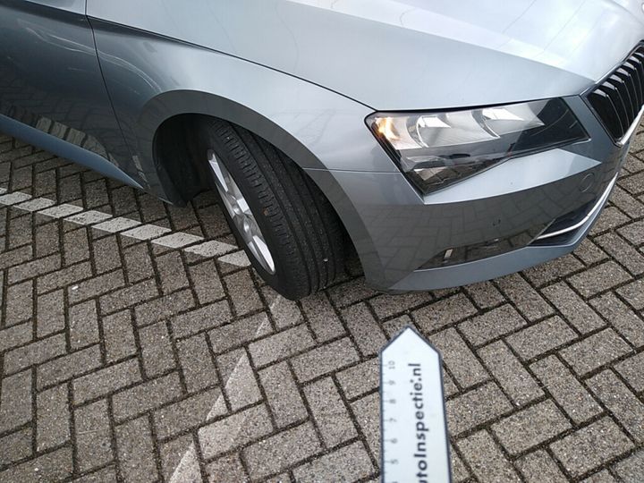 Photo 8 VIN: TMBJH7NP1G7025759 - SKODA SUPERB 