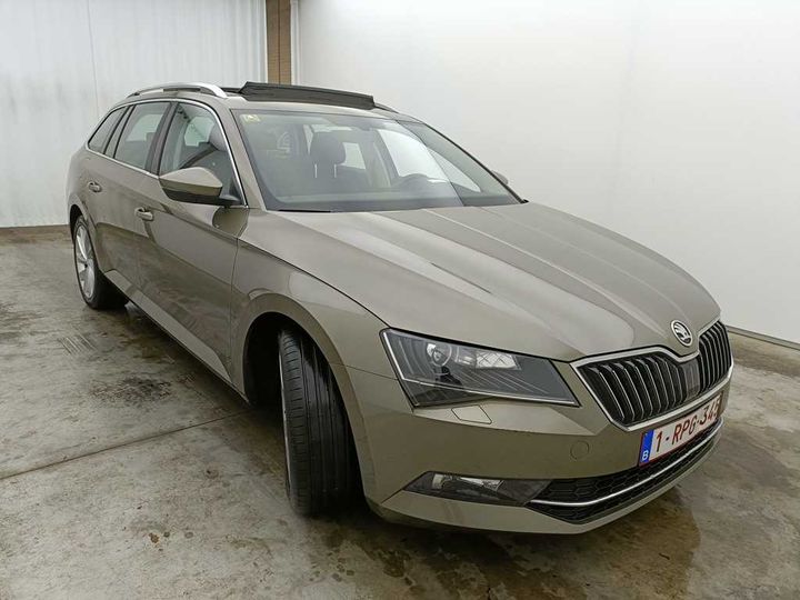 Photo 8 VIN: TMBJH7NP1H7520271 - SKODA SUPERB 