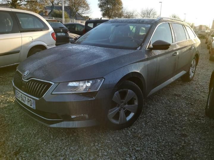 Photo 1 VIN: TMBJH7NP1J7544656 - SKODA SUPERB 