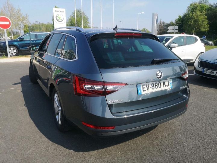 Photo 2 VIN: TMBJH7NP1J7570206 - SKODA SUPERB 