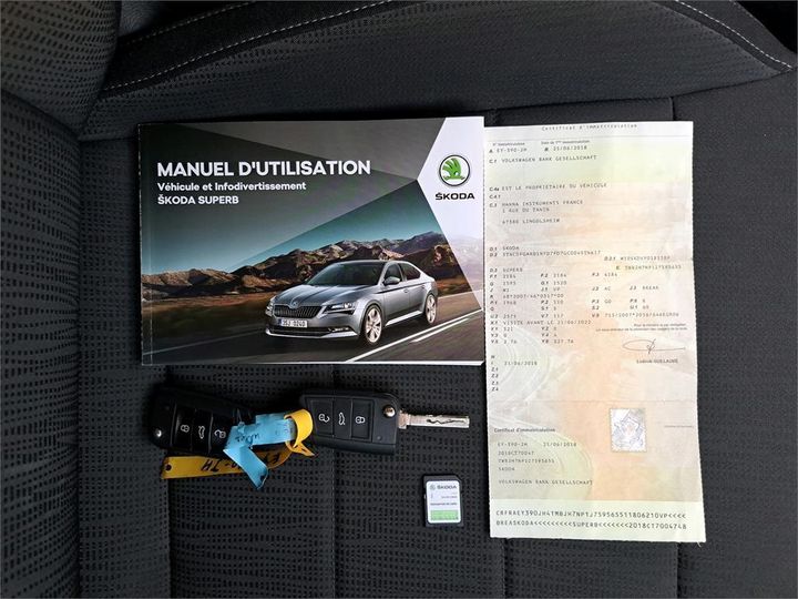 Photo 3 VIN: TMBJH7NP1J7595655 - SKODA SUPERB 