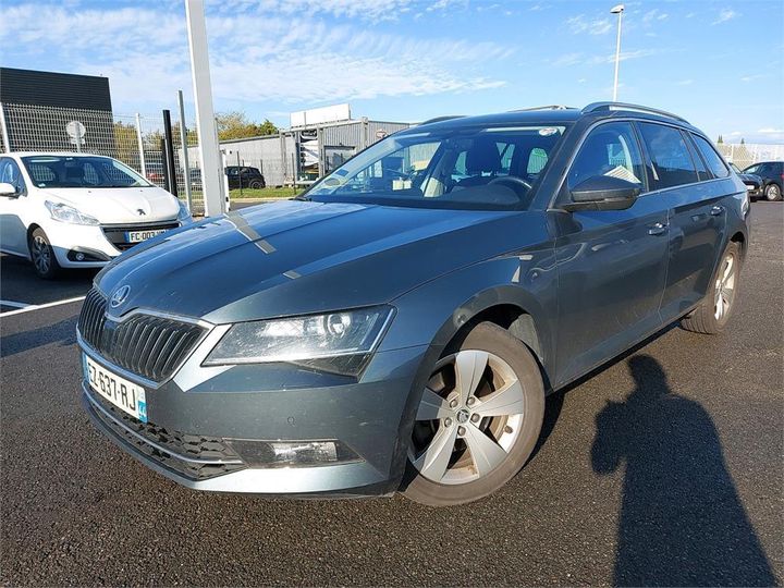 Photo 1 VIN: TMBJH7NP1J7610039 - SKODA SUPERB 