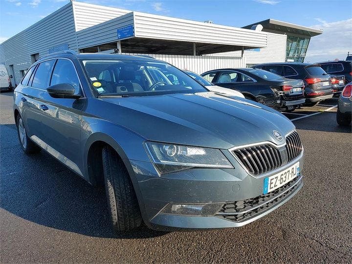 Photo 25 VIN: TMBJH7NP1J7610039 - SKODA SUPERB 