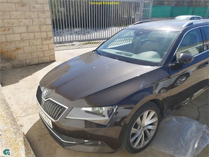 Photo 1 VIN: TMBJH7NP1K7019307 - SKODA SUPERB 