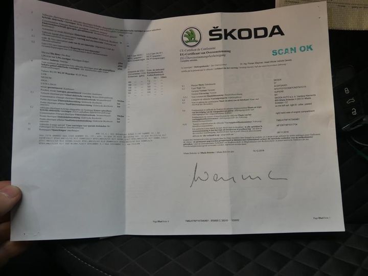 Photo 13 VIN: TMBJH7NP1K7040481 - SKODA SUPERB 