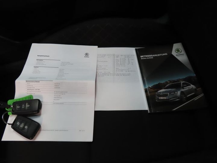 Photo 3 VIN: TMBJH7NP1L7065186 - SKODA SUPERB 