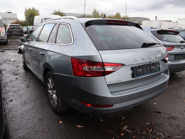 Photo 7 VIN: TMBJH7NP1M7040743 - SKODA SUPERB 