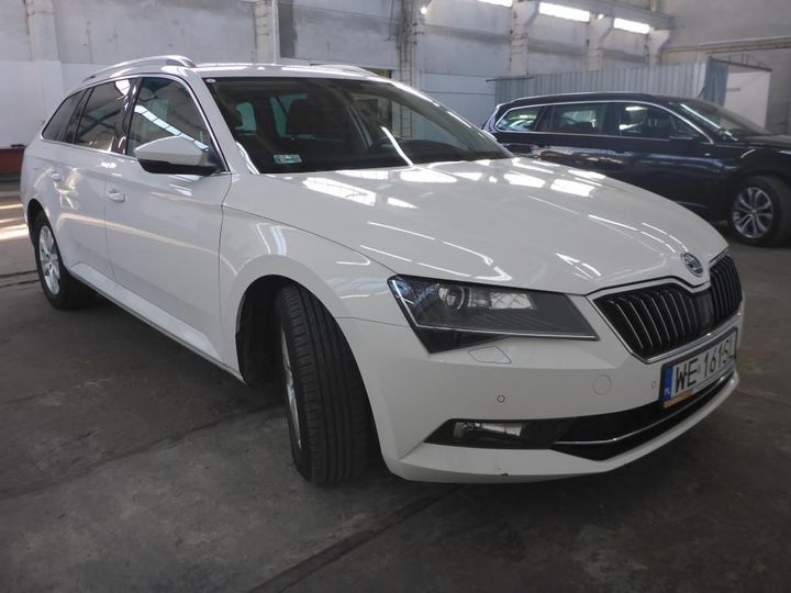 Photo 2 VIN: TMBJH7NP2J7541961 - SKODA SUPERB 