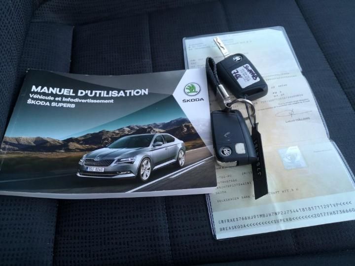 Photo 8 VIN: TMBJH7NP2J7544181 - SKODA SUPERB 