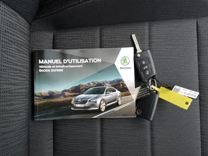 Photo 3 VIN: TMBJH7NP2K7020921 - SKODA SUPERB 