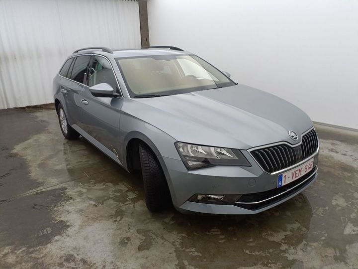 Photo 7 VIN: TMBJH7NP2K7024905 - SKODA SUPERB 