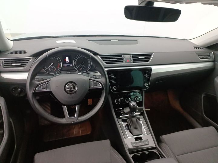 Photo 8 VIN: TMBJH7NP2K7024905 - SKODA SUPERB 