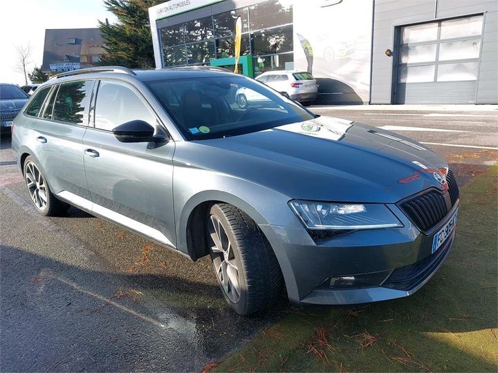 Photo 4 VIN: TMBJH7NP2K7025987 - SKODA SUPERB 