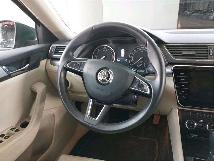 Photo 3 VIN: TMBJH7NP2K7044586 - SKODA SUPERB COMBI 