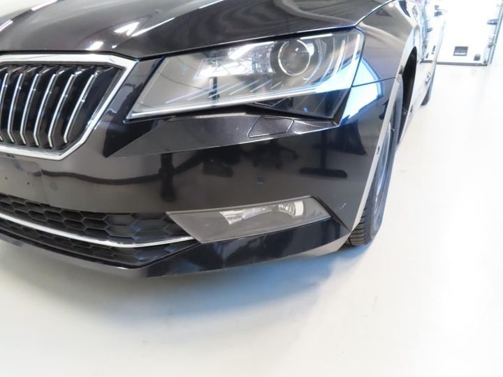 Photo 16 VIN: TMBJH7NP2K7046273 - SKODA SUPERB 