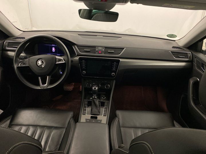 Photo 6 VIN: TMBJH7NP2L7043830 - SKODA SUPERB 