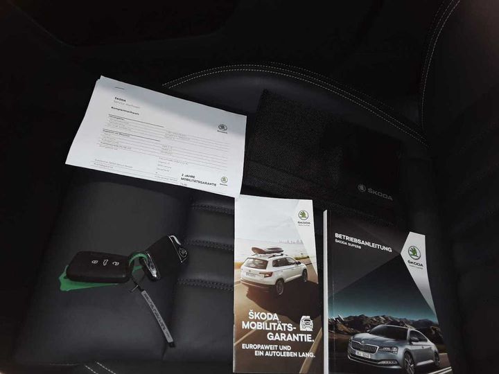 Photo 26 VIN: TMBJH7NP2M7065263 - SKODA SUPERB 