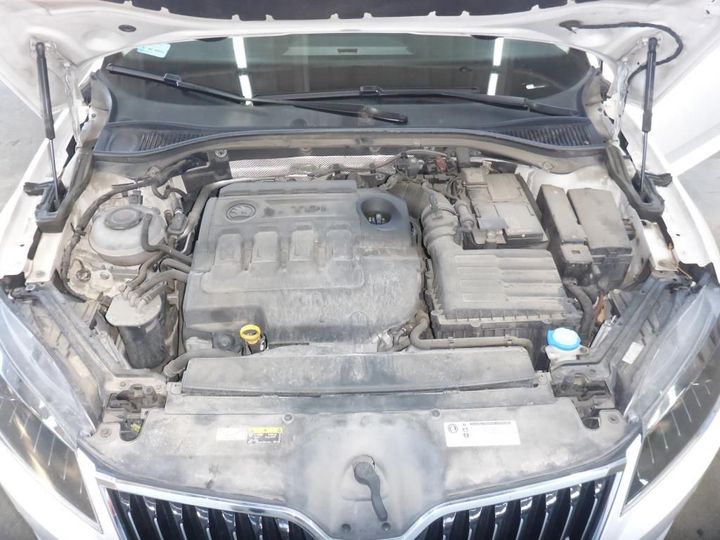 Photo 15 VIN: TMBJH7NP3J7541595 - SKODA SUPERB 