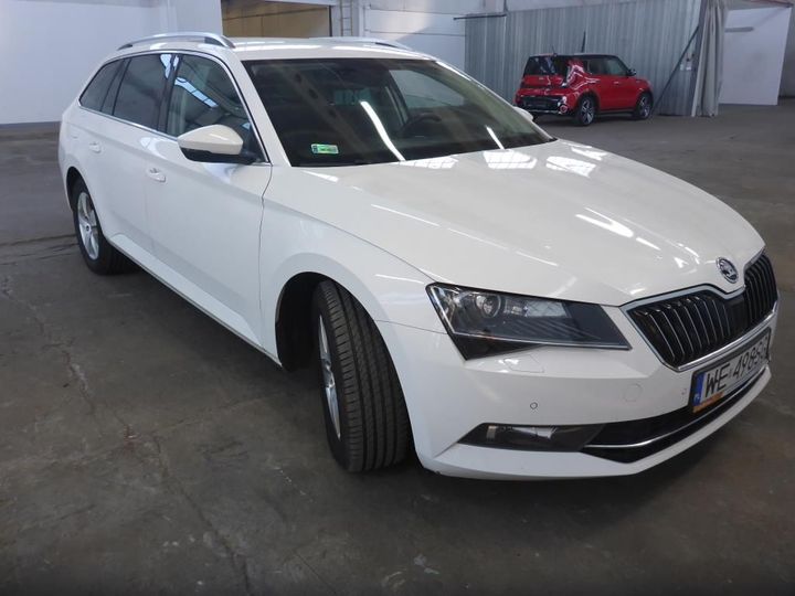 Photo 2 VIN: TMBJH7NP3J7541595 - SKODA SUPERB 